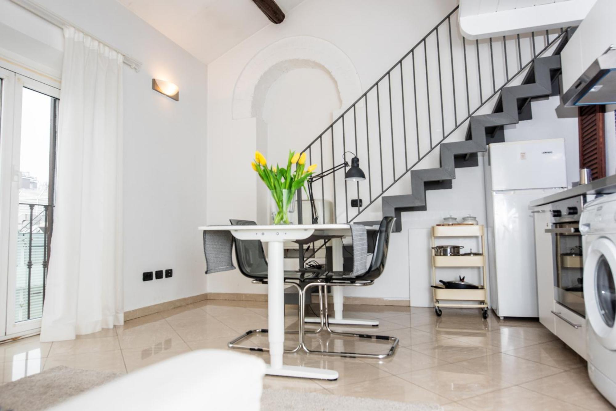 شقة Cozy Loft In A Fashion District Of ميلان المظهر الخارجي الصورة